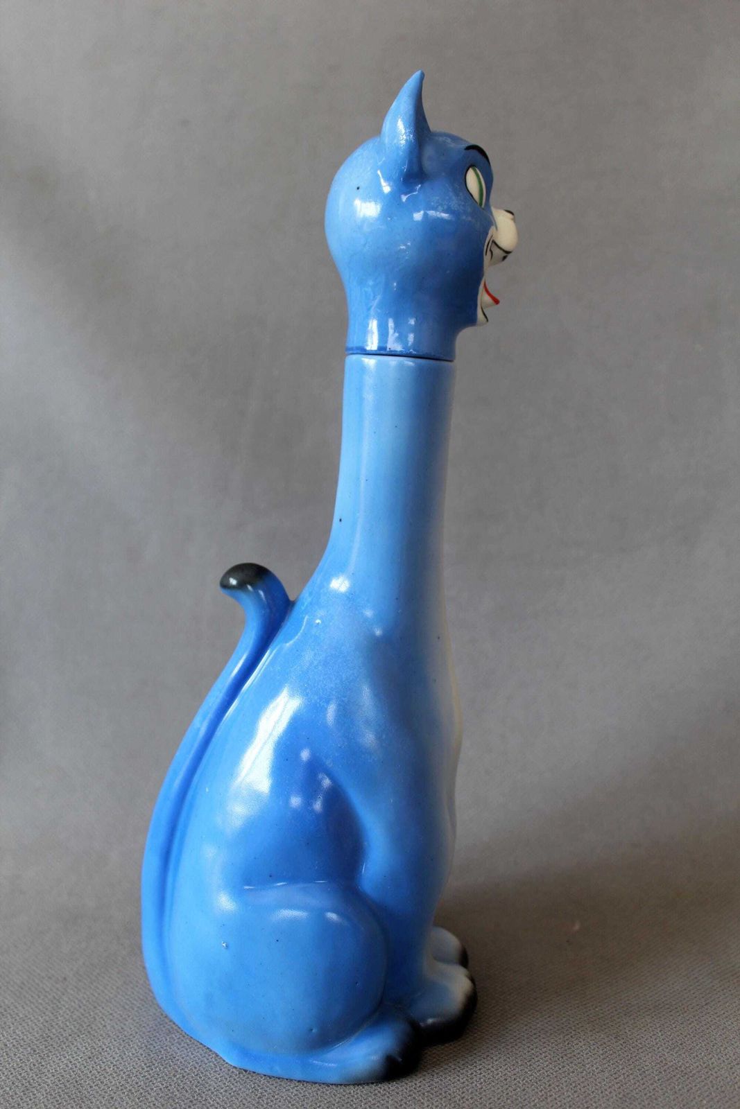 155.0 Carafe d'époque Art déco en céramique bleue, chat clignotant, figurine peinte à la main, style Schafer, Allemagne photo