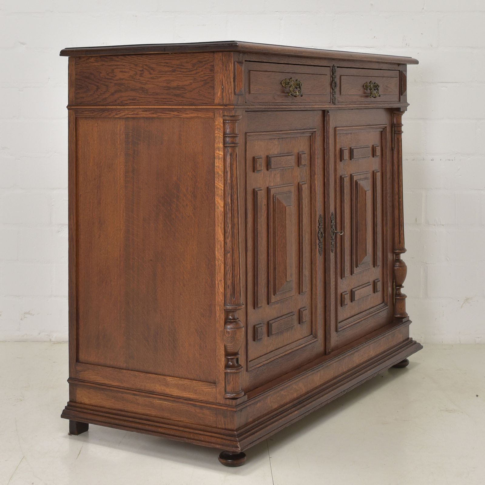 Furniture Antique! Restored Solid Oak Chest Of Drawers, Gründerzeit Period, Circa 1900. Cabinet/Sideboard. photo
