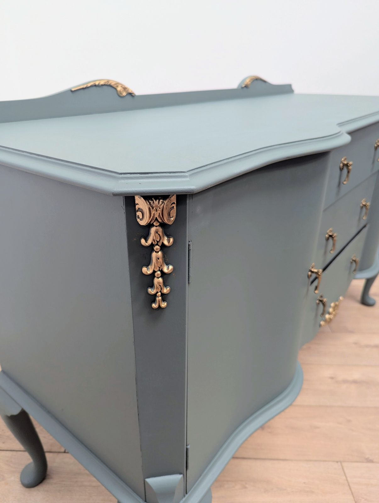 Georgian Style Serpentine Painted Side Board Delivery Available 0063. photo Furniture