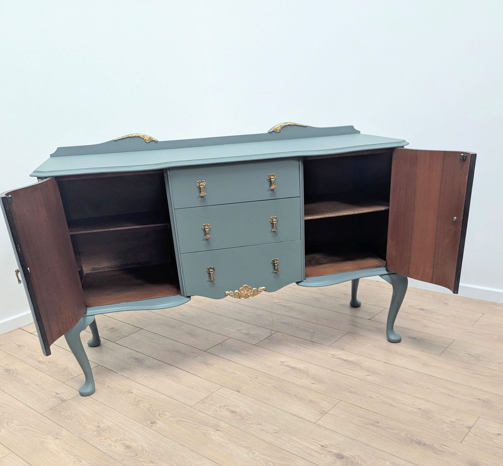 photo for sale Georgian Style Serpentine Painted Side Board Delivery Available 0063.