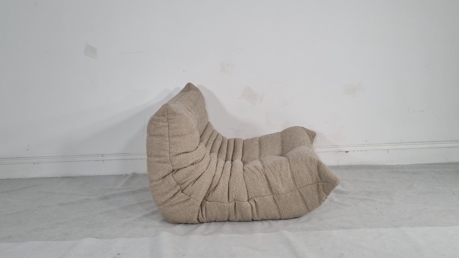 photo for sale Ligne Roset Togo Chair In Honey Boucle In Excellent Condition