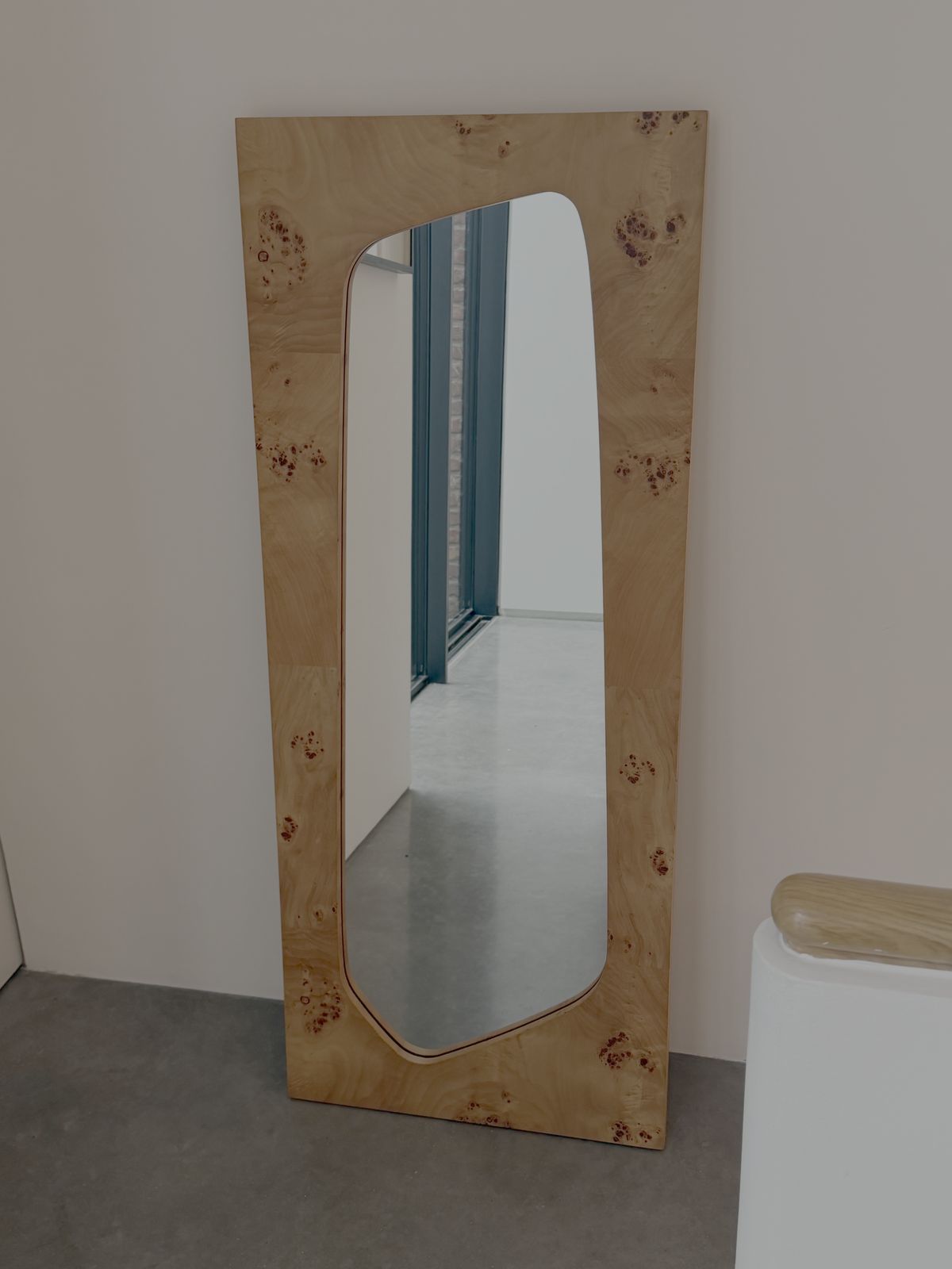 Ferm Living Folia Full Length Mirror Poplar Burl Wood photo vintage