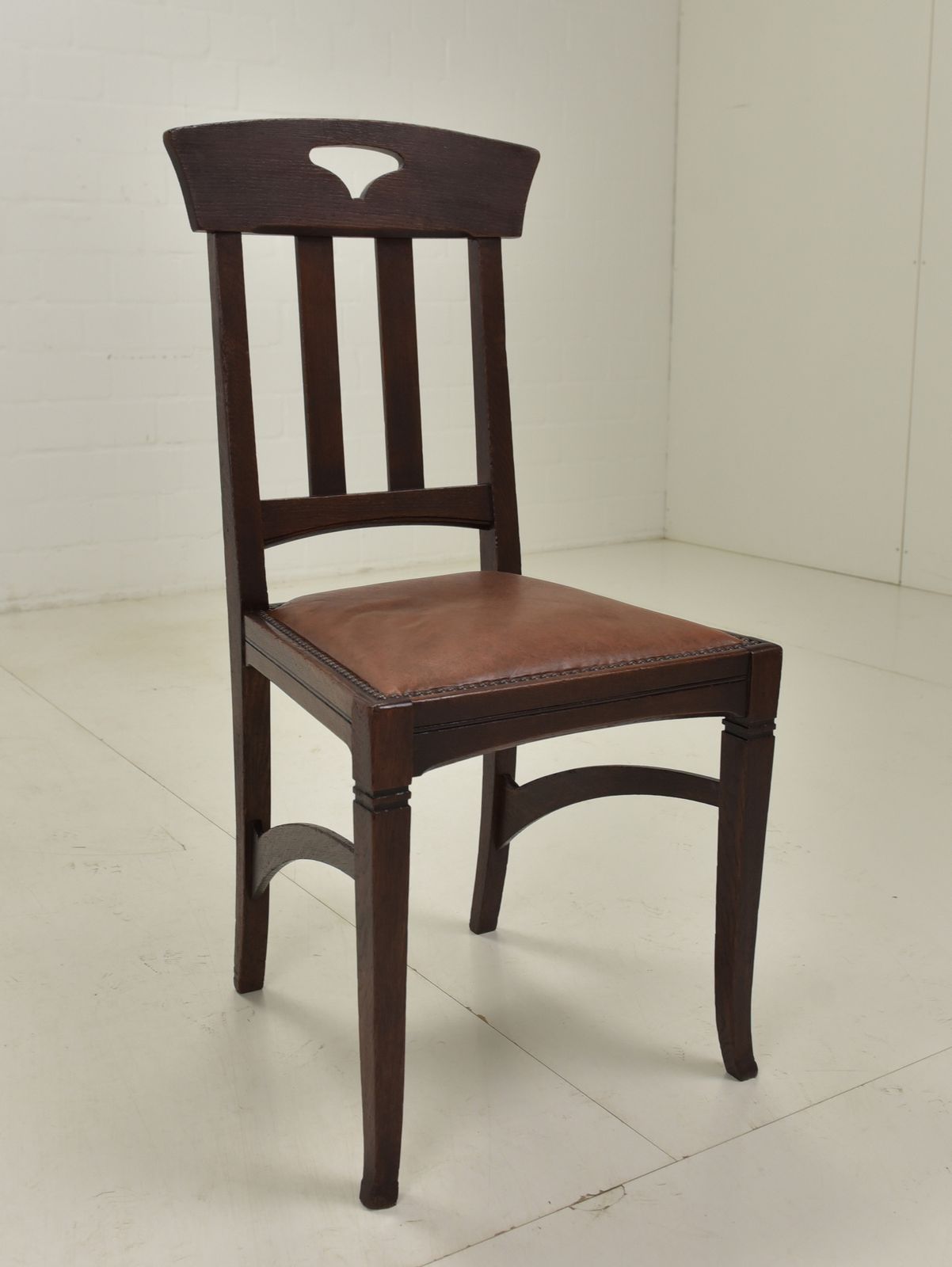 photo furniture Antique! Set Of 6 Art Nouveau Chairs, Restored, Solid Oak, Faux Leather, Dining Room