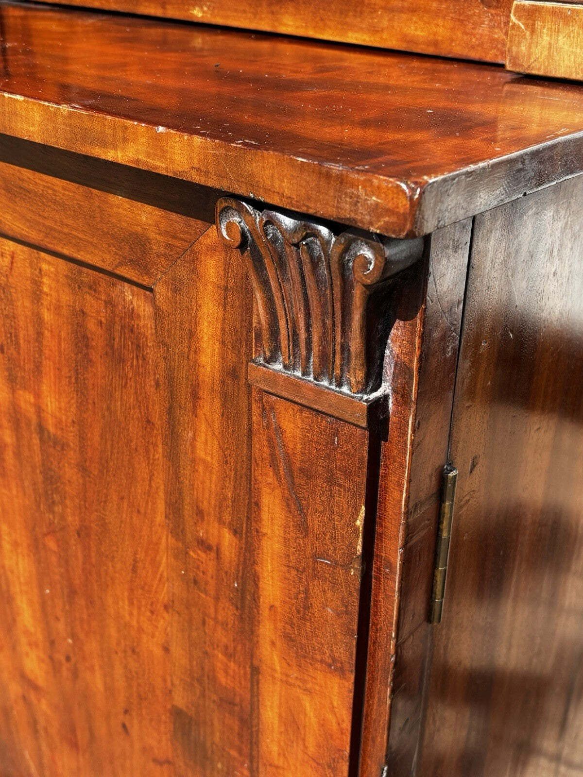 photo furniture Georgian Mahogany Breakfront Library Bookcase, Adjustable Shelves. 2 Keys
