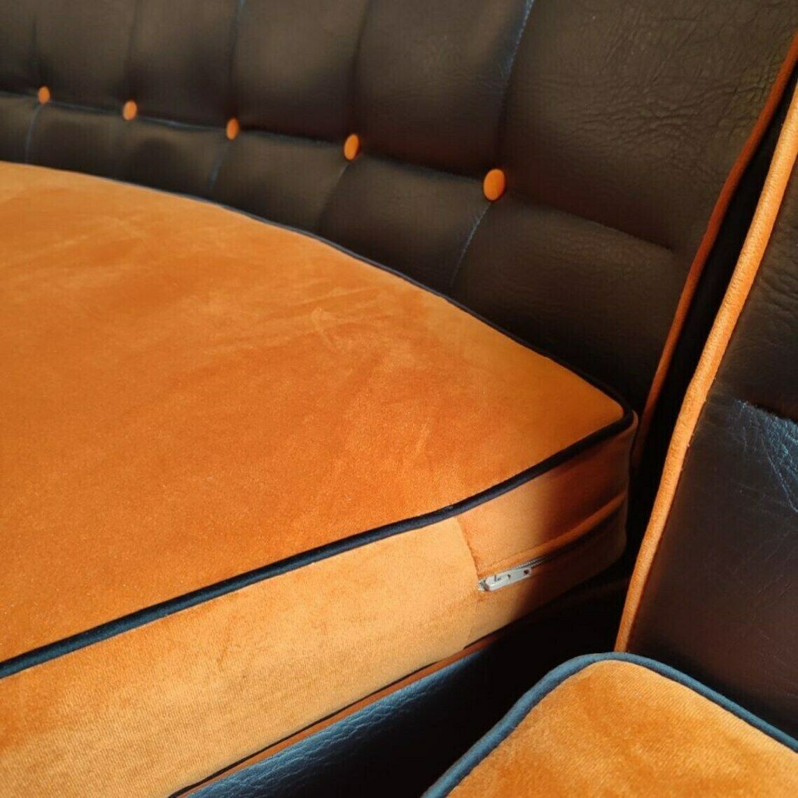 Retro Chic: 1950s Mid Century Modular Sofa Set With Stylish Curved Design And Vibrant Upholstery photo 2000.0