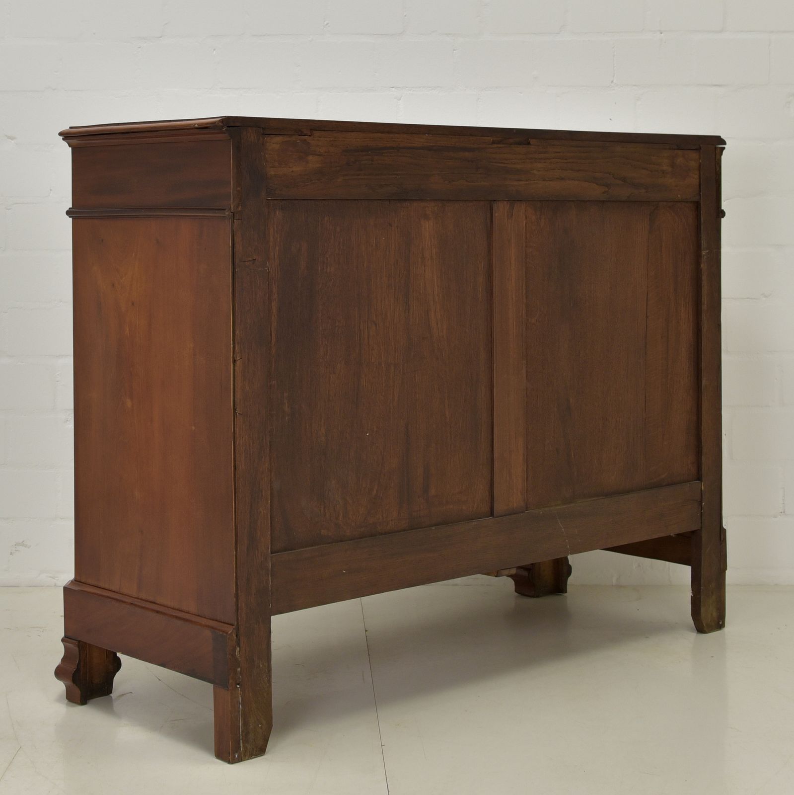 1034.0 Antique! Restored Mahogany Chest Of Drawers/Sideboard, Circa 1880. photo