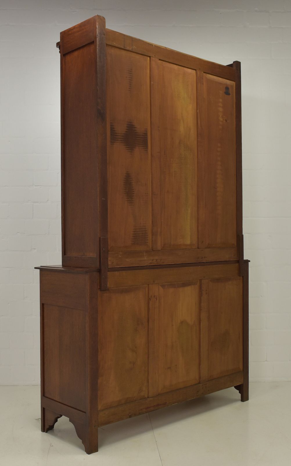 2066.0 Antique! Restored Art Nouveau/Art Deco Oak Buffet Cabinet/Display Cabinet photo