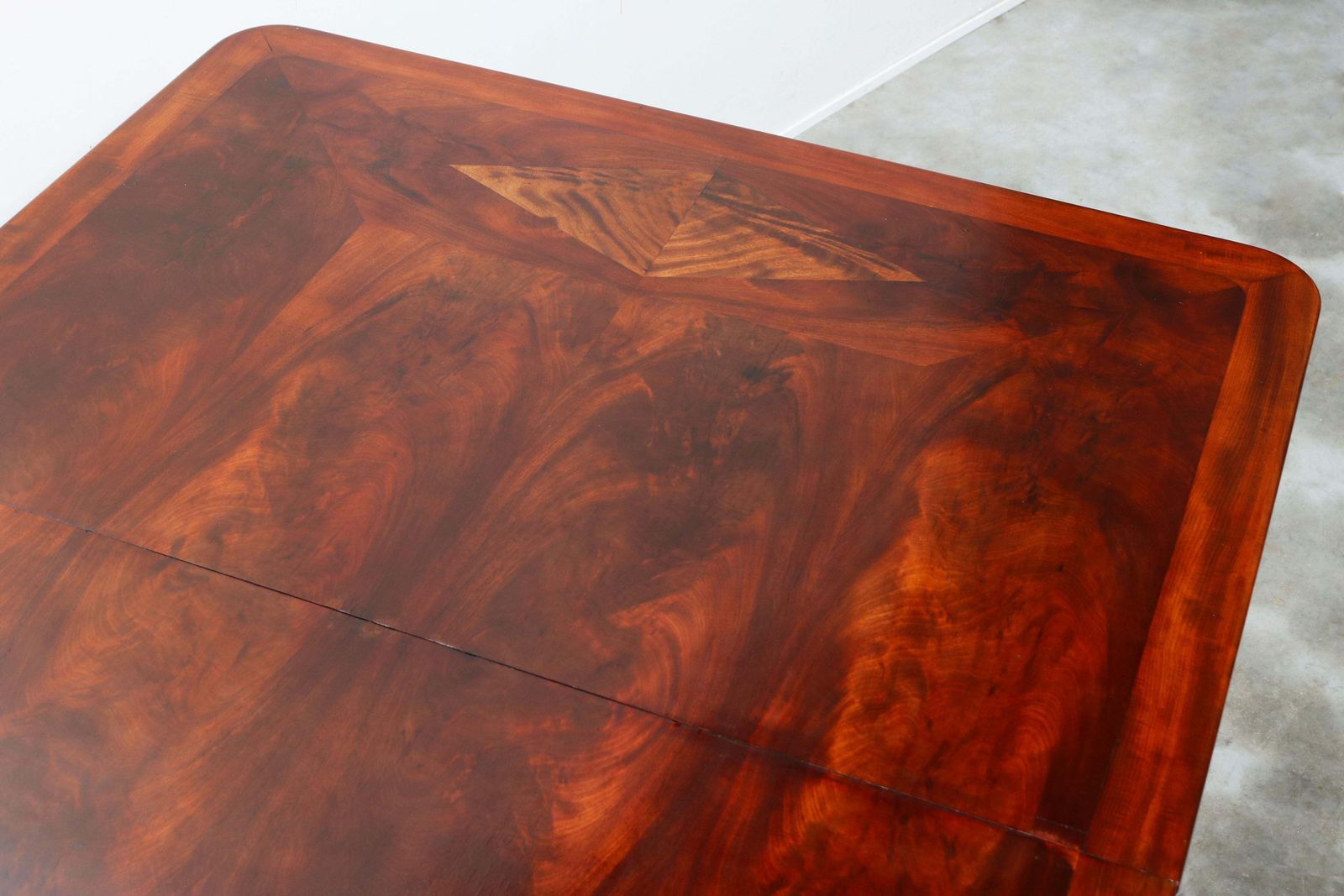 Table à manger Art Nouveau en acajou, par Eugène Gaillard pour Maison Bing, 1900 photo vintage