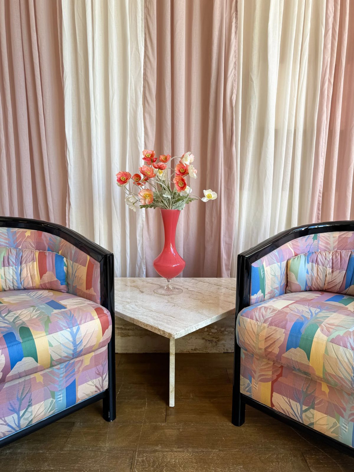 photo buy Postmodern Tub Chair, By Gervan (1 Of 2)