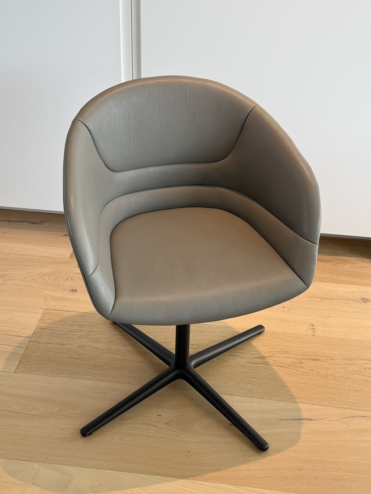 Walter Knoll Kyo 1343 Lounge Chair In Grey Leather
