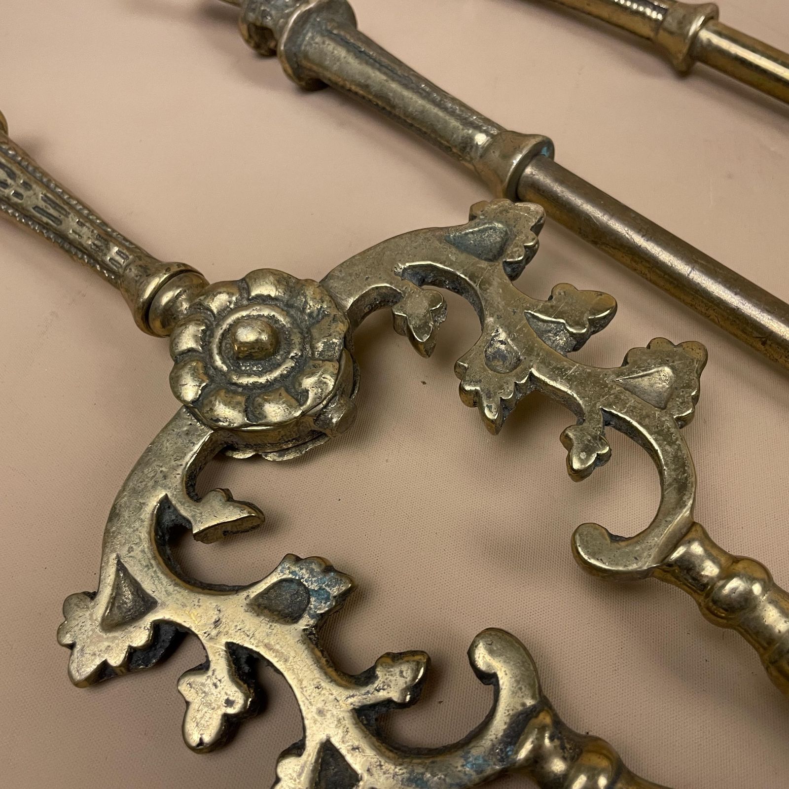 Vintage Brass Fireplace Tools Large Set Of 3 Hanging Heavy Fire Hearth Decor Gold Farmhouse Cottage Antique Style photo buy