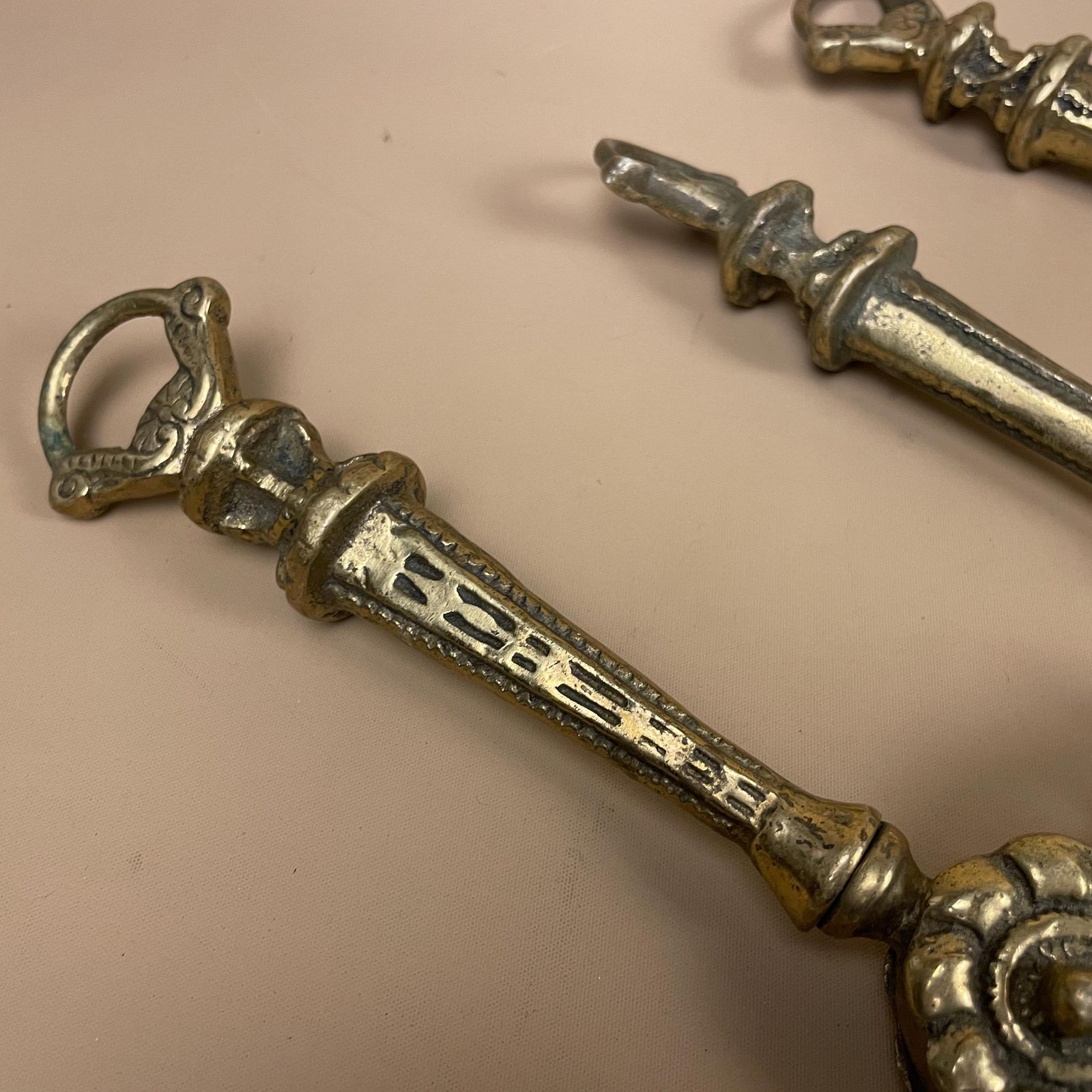 Vintage Brass Fireplace Tools Large Set Of 3 Hanging Heavy Fire Hearth Decor Gold Farmhouse Cottage Antique Style photo vintage