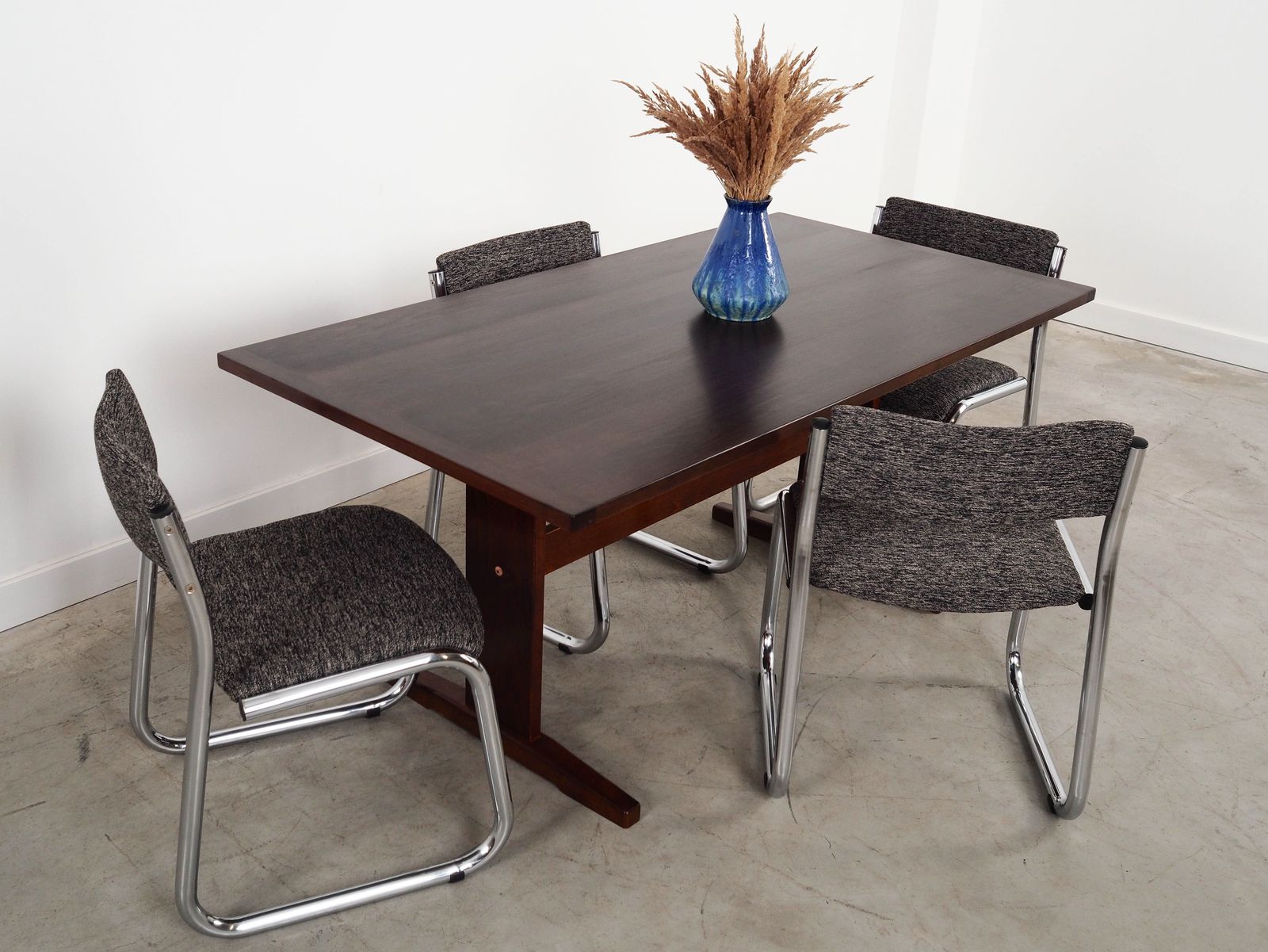 Eiken Tafel, Deens Design, Jaren 1970, Geproduceerd Door Farstrup Møbler photo for sale