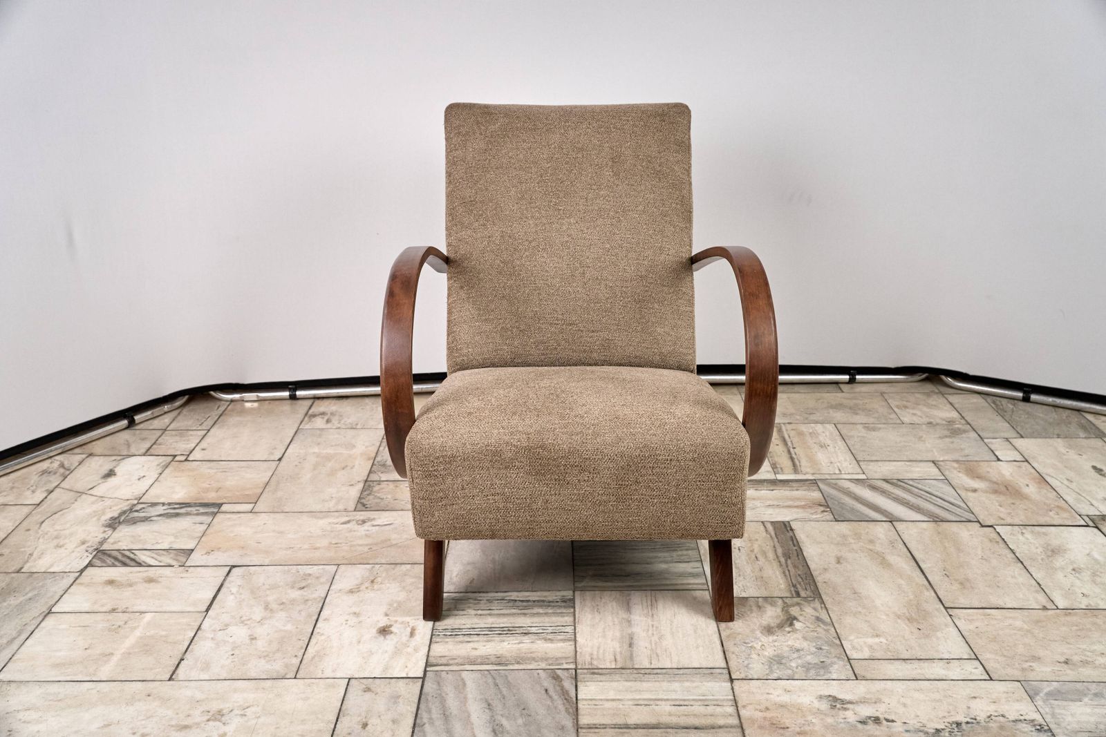 Furniture H 410 Armchair Designed By Jindrich Halabala, 1940s, Czechoslovakia photo