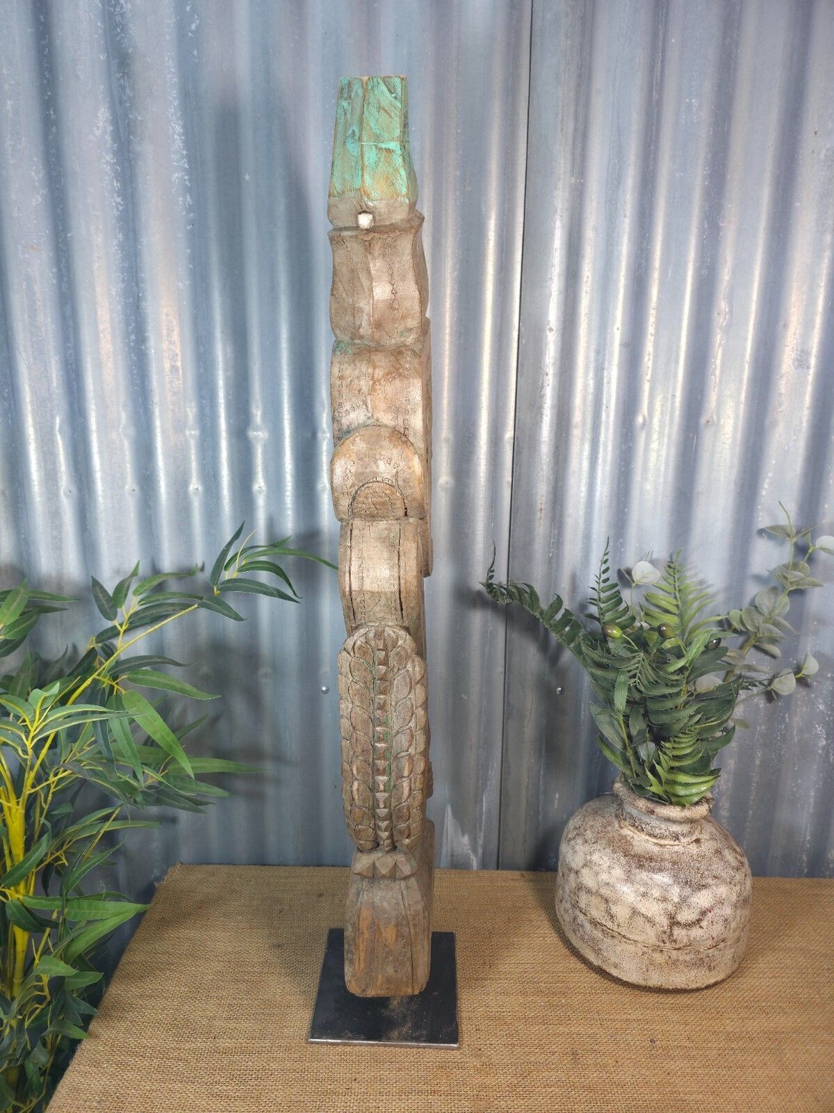 Antique 19th Century Indian Hand Carved Wooden Architectural Corbel On Stand photo 110.0