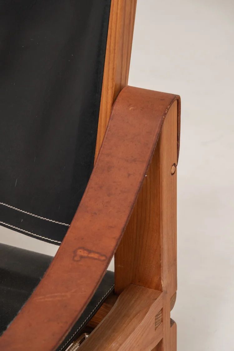Furniture Pair Of S10 Sahara Chairs By Pierre Chapo photo