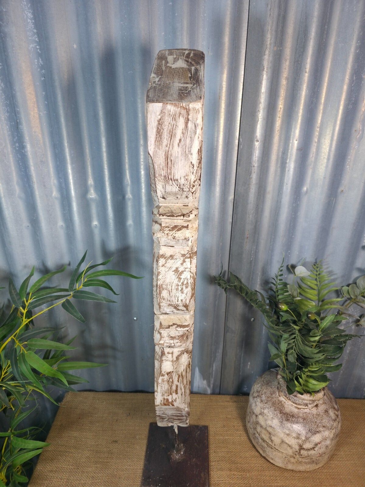photo furniture Antique 19th Century Indian Hand Carved Wooden Architectural Corbel On Stand