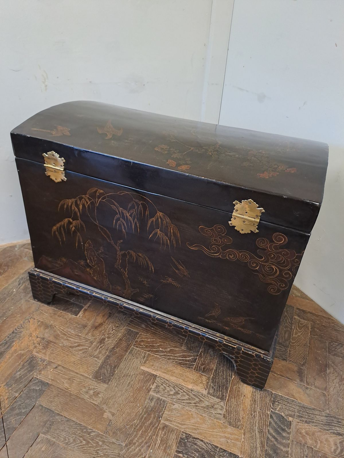 Japanese Black Lacquer Chest, 1900s photo 1650.0