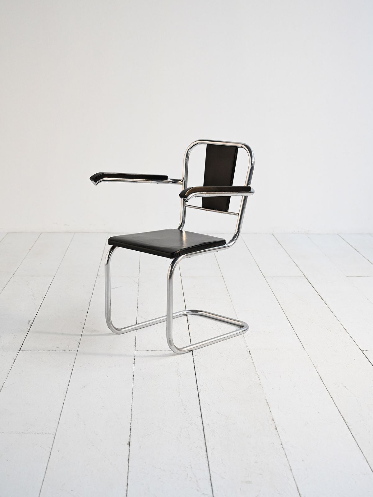 Scandinavian Cantilever Armchair In Bauhaus Style, 1930s photo furniture