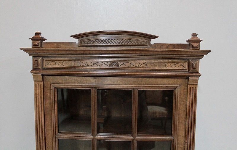 Showcase Walnut Early 20th photo furniture