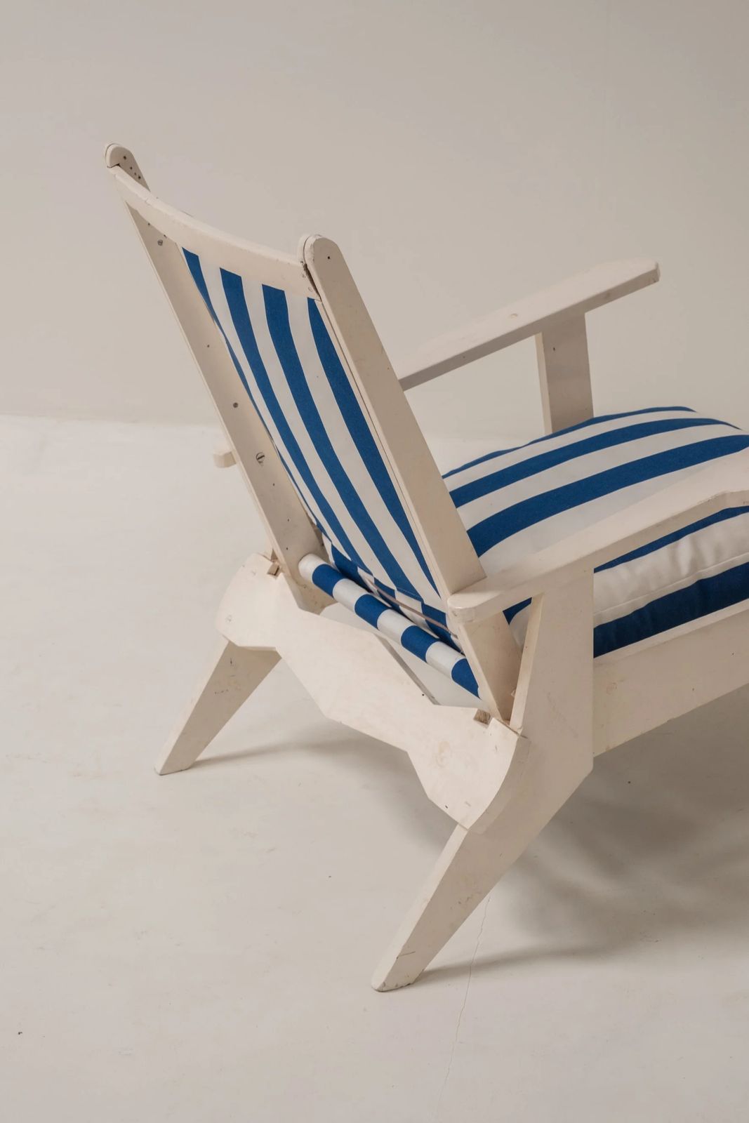 photo for sale Set Of 2 Wooden Relax Stools French Riviera Style