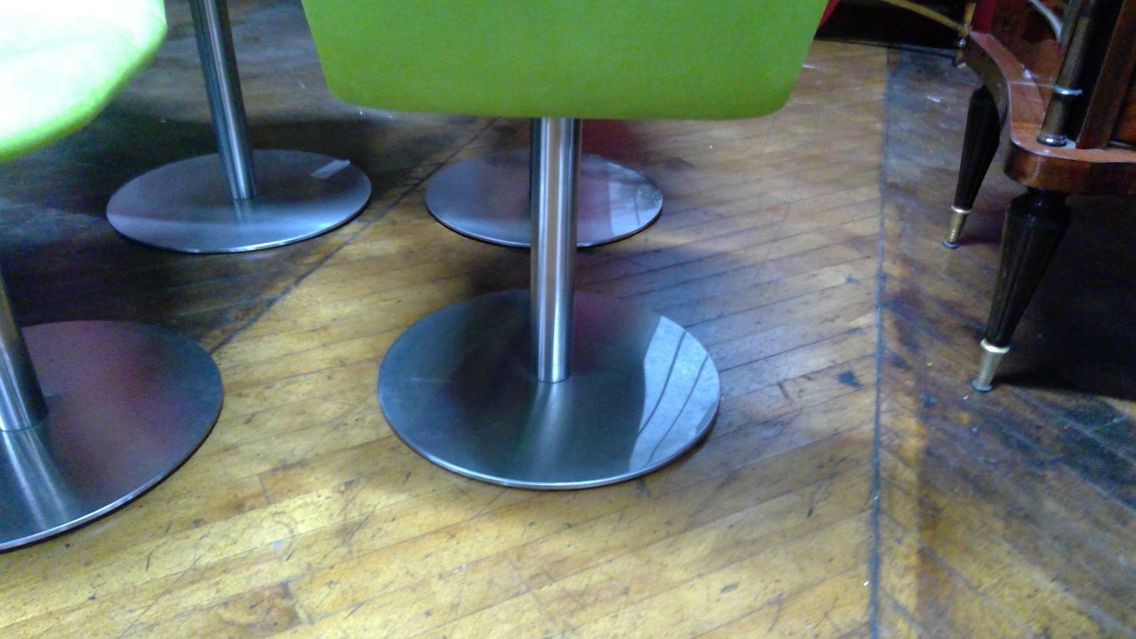 Italian Designer Swivel Chairs, 1960s, Vintage photo 500.0