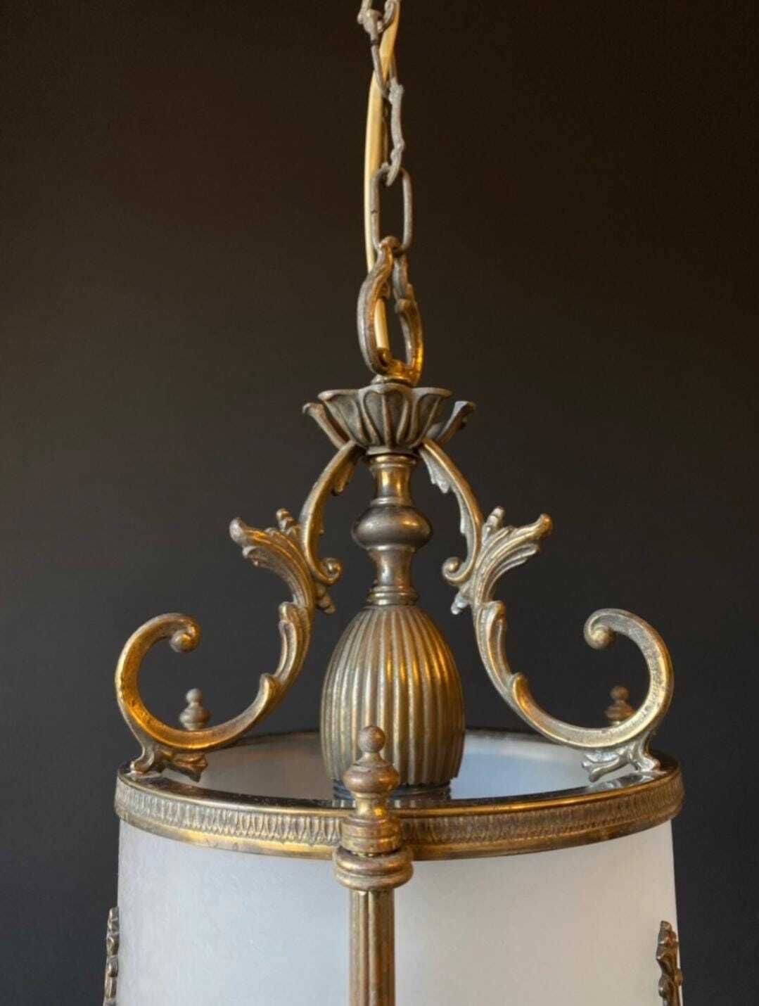 Détaxe pour les États-Unis. Lanterne d'époque en verre, Italie photo vintage
