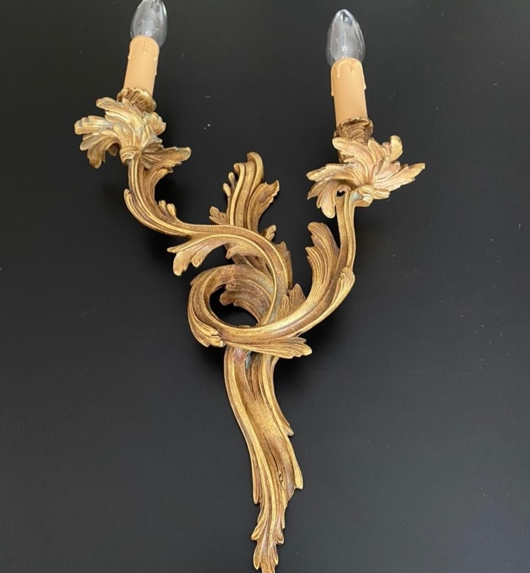 Appliques d'époque en bronze, Italie - livraison en franchise de droits de douane pour les États-Unis photo buy