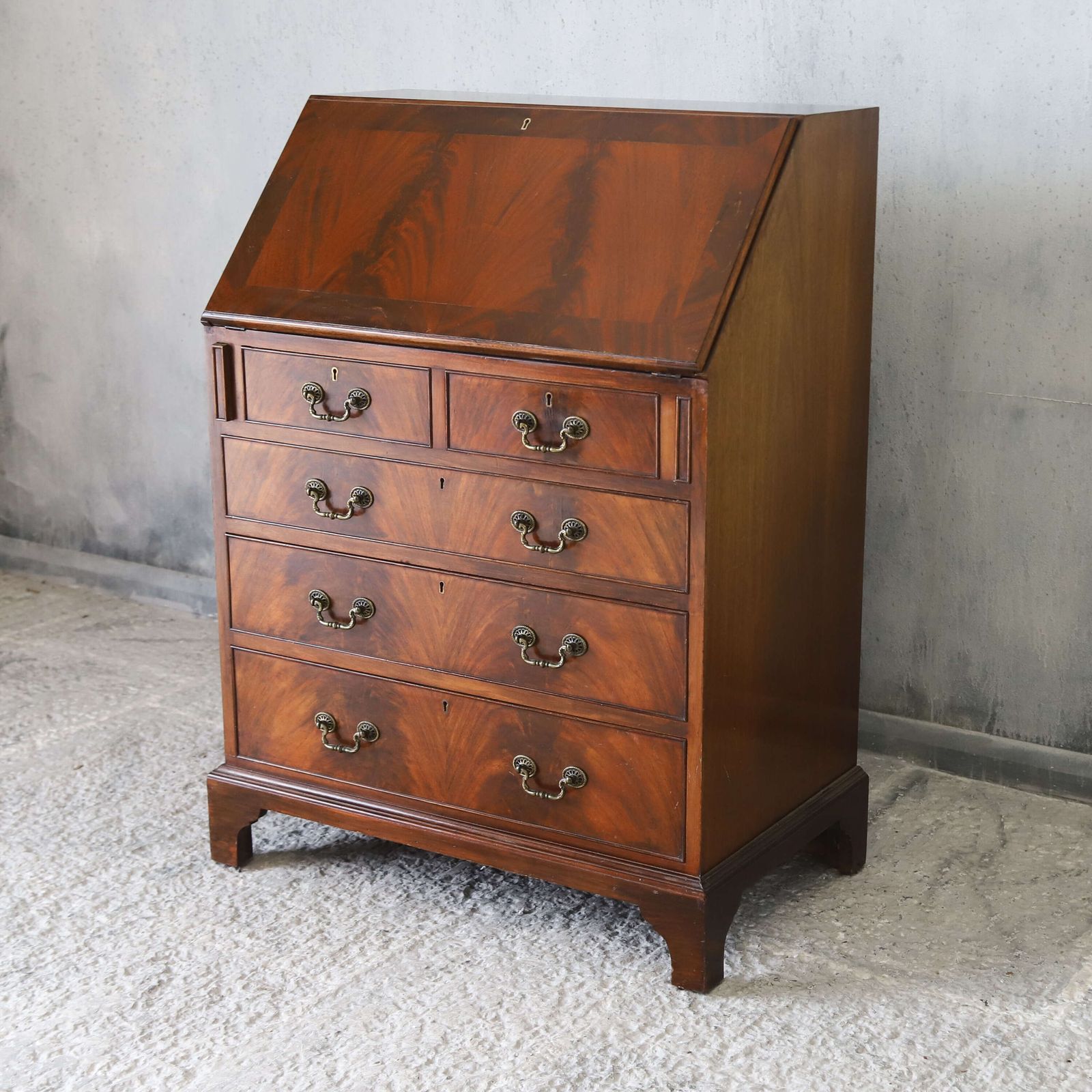 English 1930s Flame Fronted Mahogany Bureau With Warm Colour & Character photo for sale