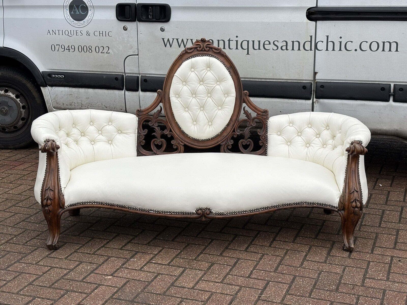Victorian Sofa In White Leather, Walnut Show Frame, Cabriole Legs. photo Furniture