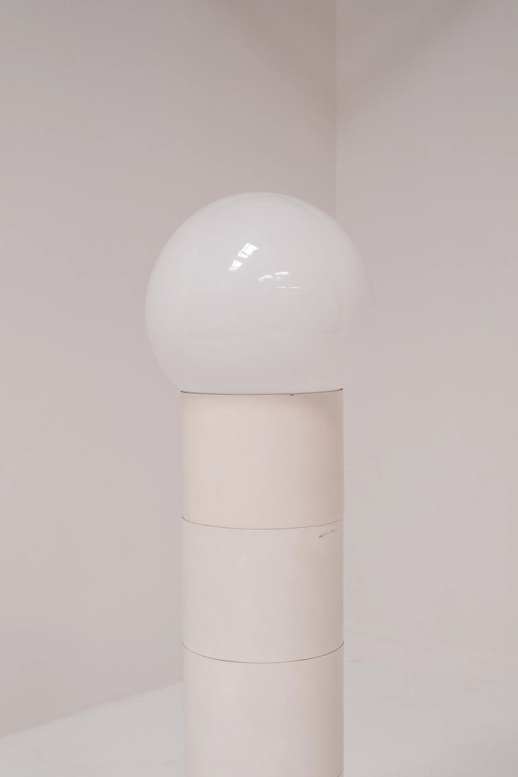 Floorlamp Glass And Fiberglass 1970 photo Lighting