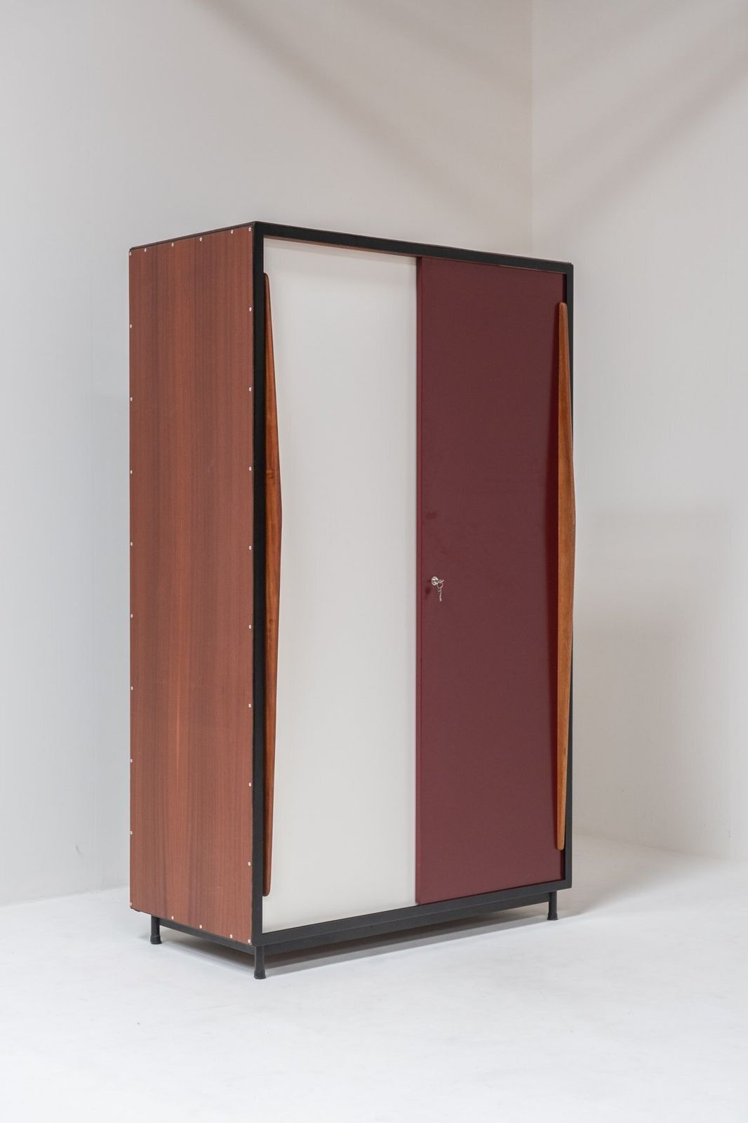 photo vintage Large Cabinet By Willy Van Der Meeren For Tubax 1952