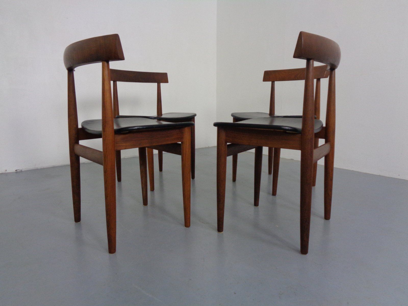 photo vintage Roundette Teak Table & Chairs From Hans Olsen, Denmark, 1950sm, Set Of 5