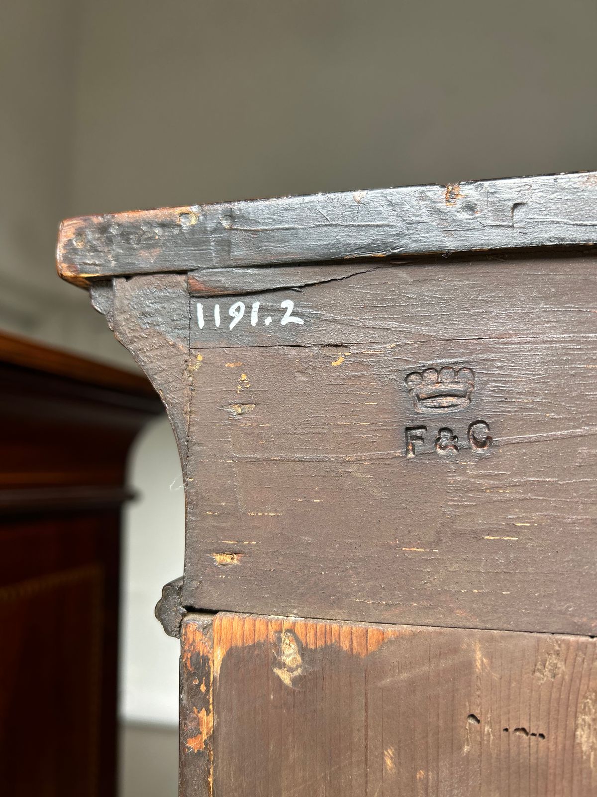 photo vinterior 19th Century Chests On Stands ‘Lady Yarborough’s Sheraton Cabinets’