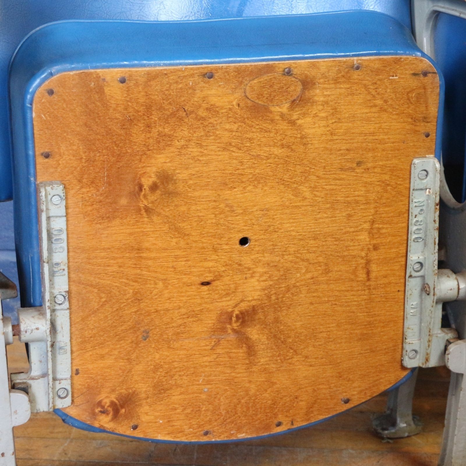 A Pair Of Art Deco C1930s Cinema Theatre Seats Blue Leather photo vinterior