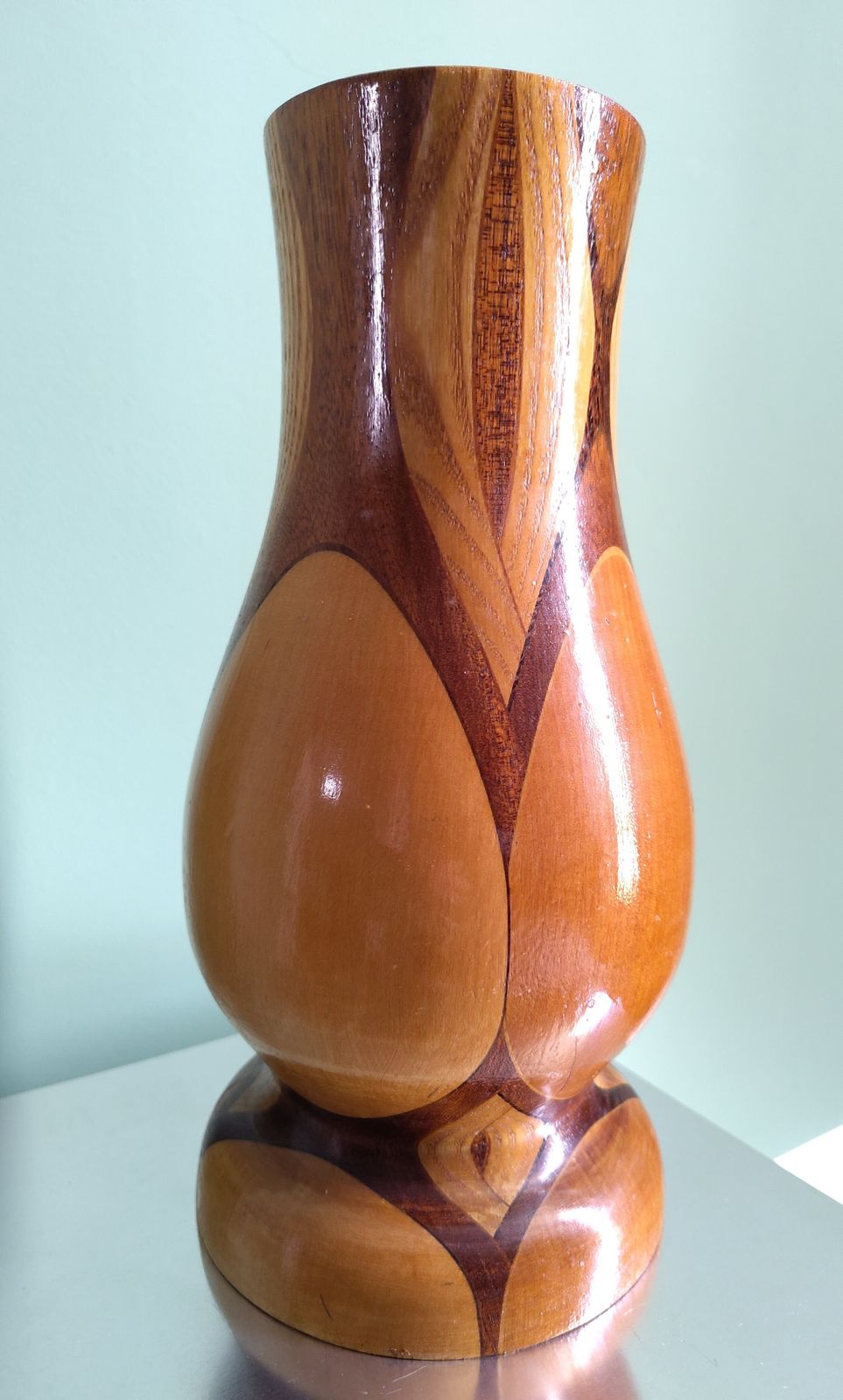 Mid‑Century Sculptural Turned Wood Vase, Northern Germany, C. 1960s–70s — Scandinavian Modern Influence — Large 30 Cm Design Object photo vinterior
