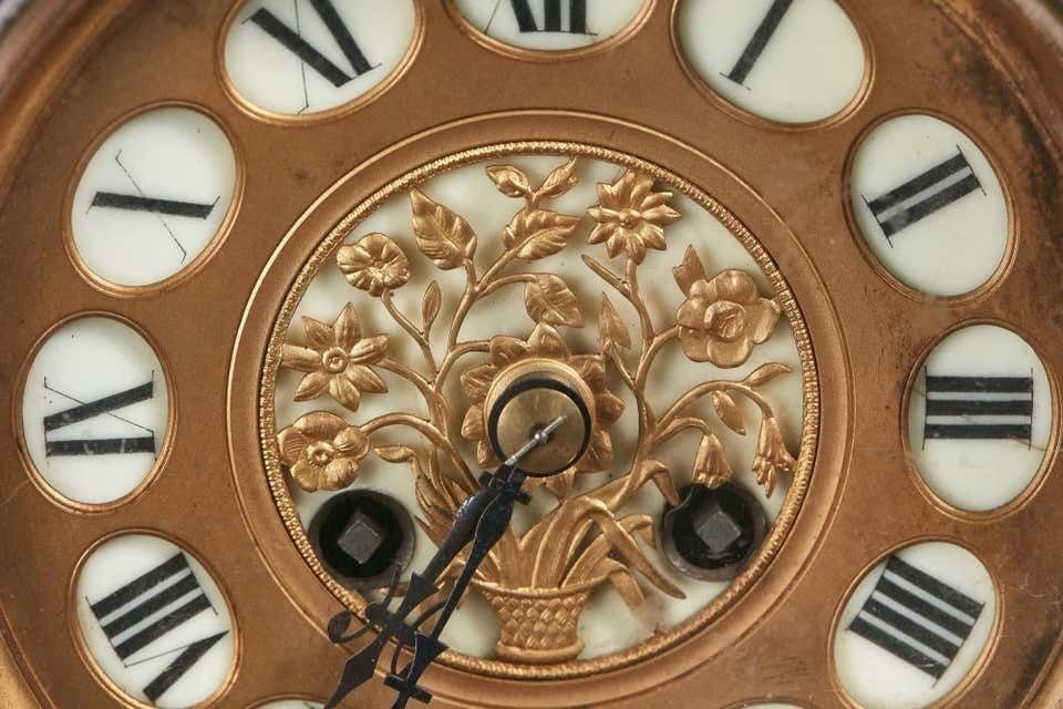 19th Century French Antique Rosewood Marquetry Inlaid 8 Day Mantel Clock photo for sale