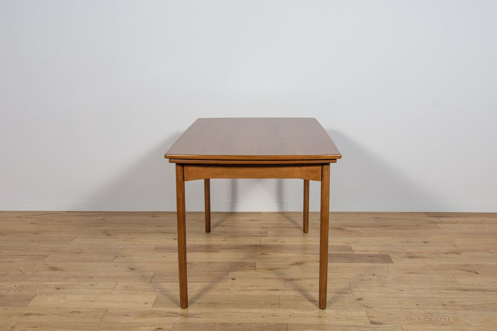 1403.0 Mid Century Teak Extendable Dining Table, Denmark, 1960s photo