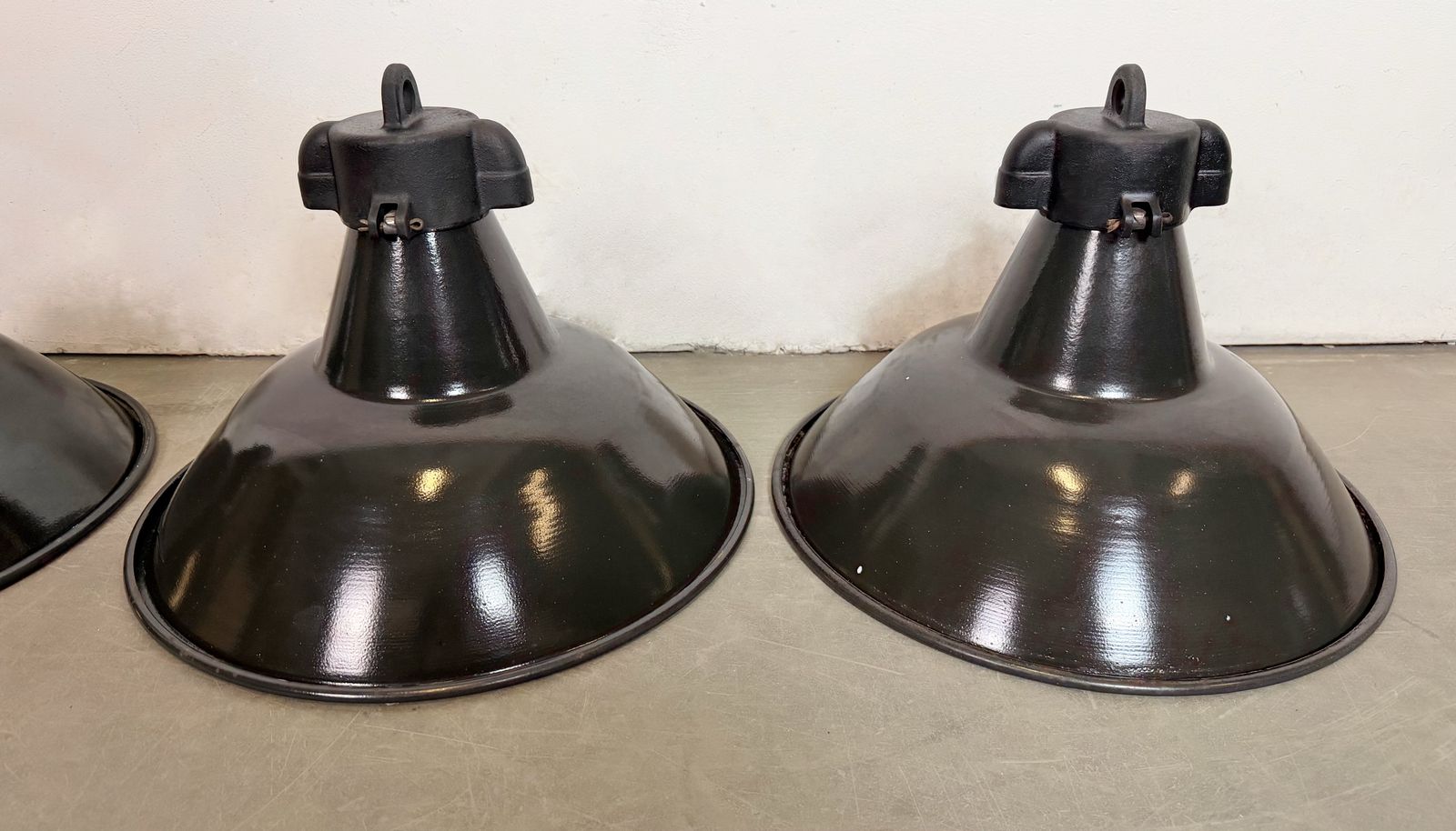 Set Of 4 Industrial Black Enamel Factory Lamps With Cast Iron Top, 1950s, 49x photo Lighting