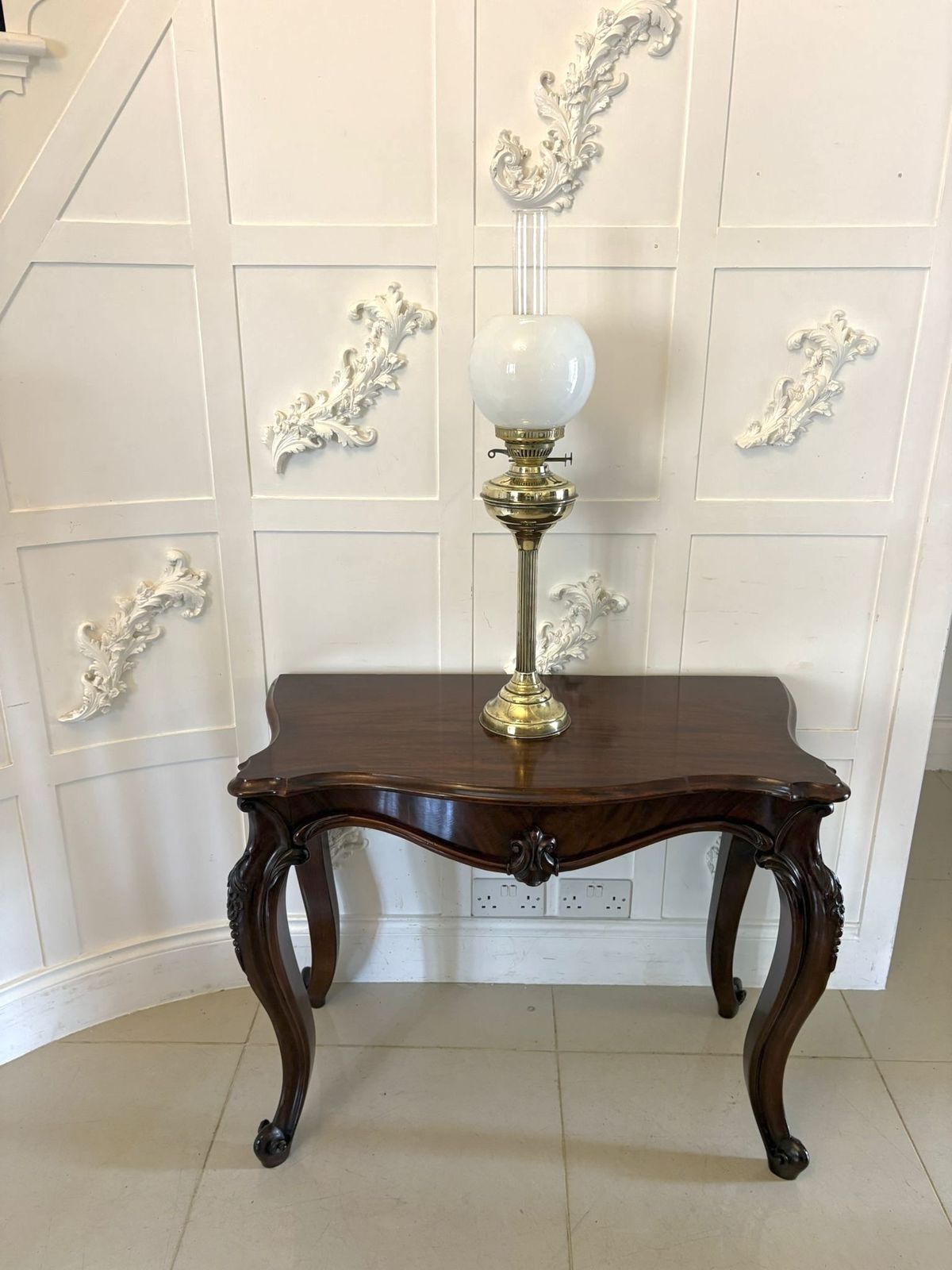 Antique English 19th Century Mahogany Serpentine Hall Table photo for sale