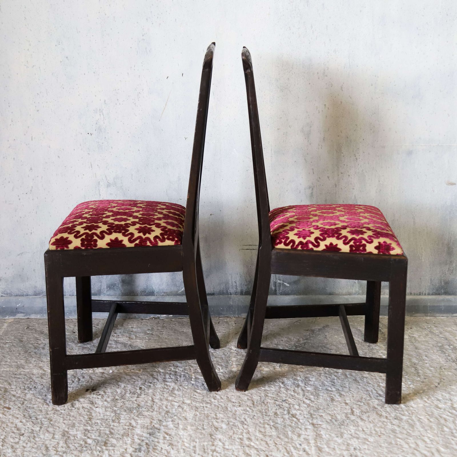 photo for sale Scottish Carved Oak Side Chairs Upholstered In Zoffany Fabric 1780 1810