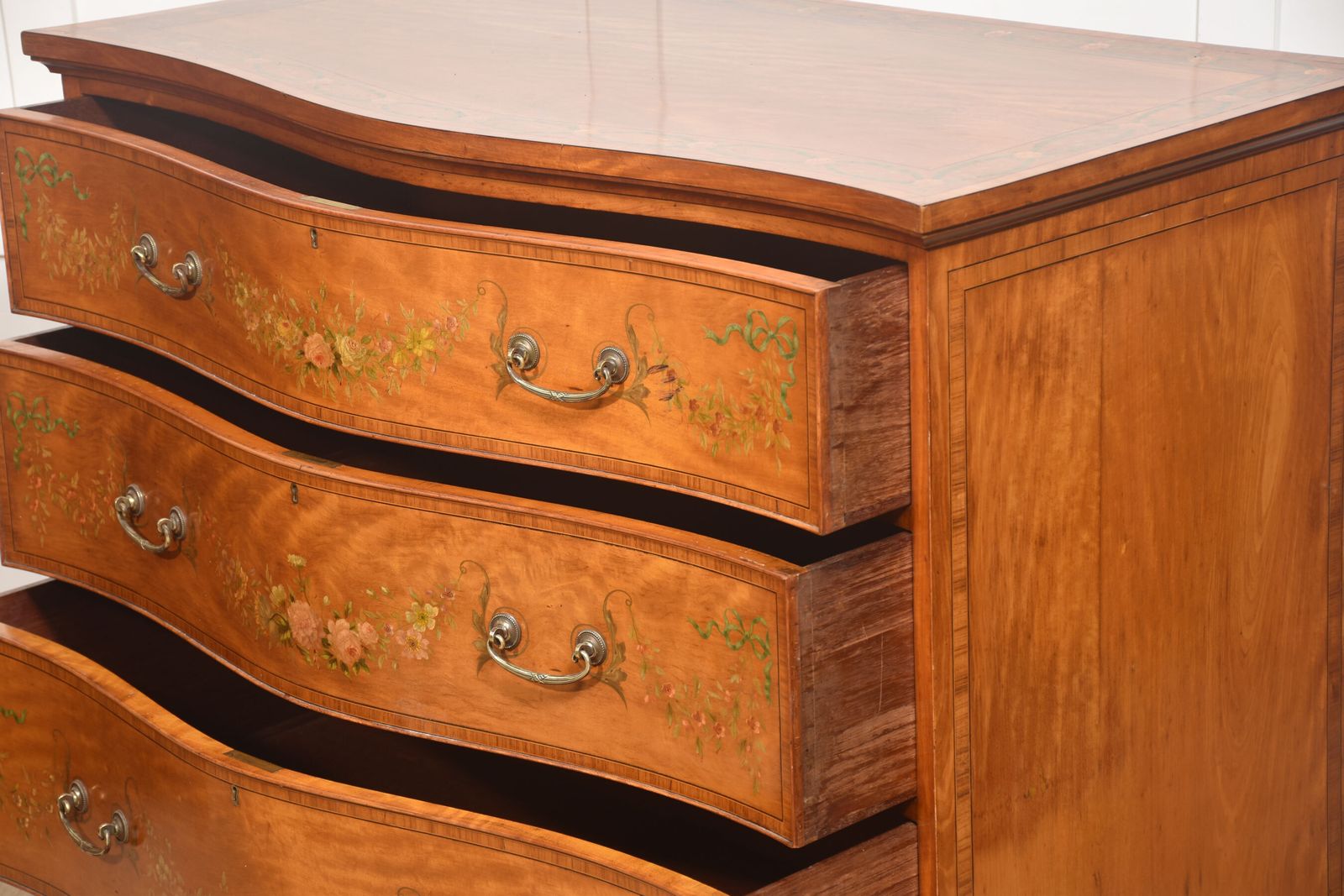 Sheraton Revival Satinwood Serpentine Chest Of Drawers photo buy