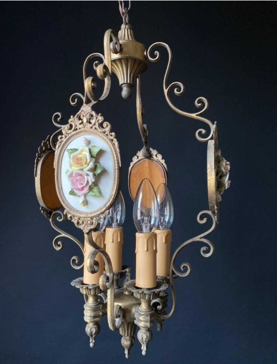 Duty Free USA. Lustre d'époque en céramique, Italie photo 455.0