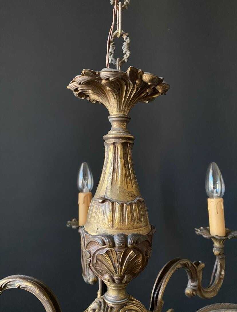 Duty Free USA. Lustre en laiton d'époque photo Luminaires