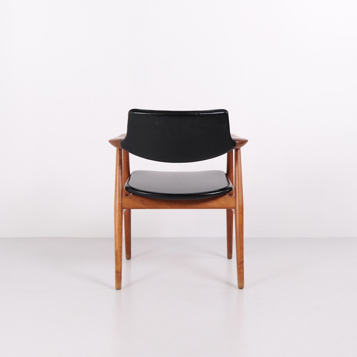 Set Of 6 Dining Chairs Model Gm11 In Teak And Black Leather By Svend Aage Eriksen For Glostrup Møbelfabrik, 1960s photo 3680.0