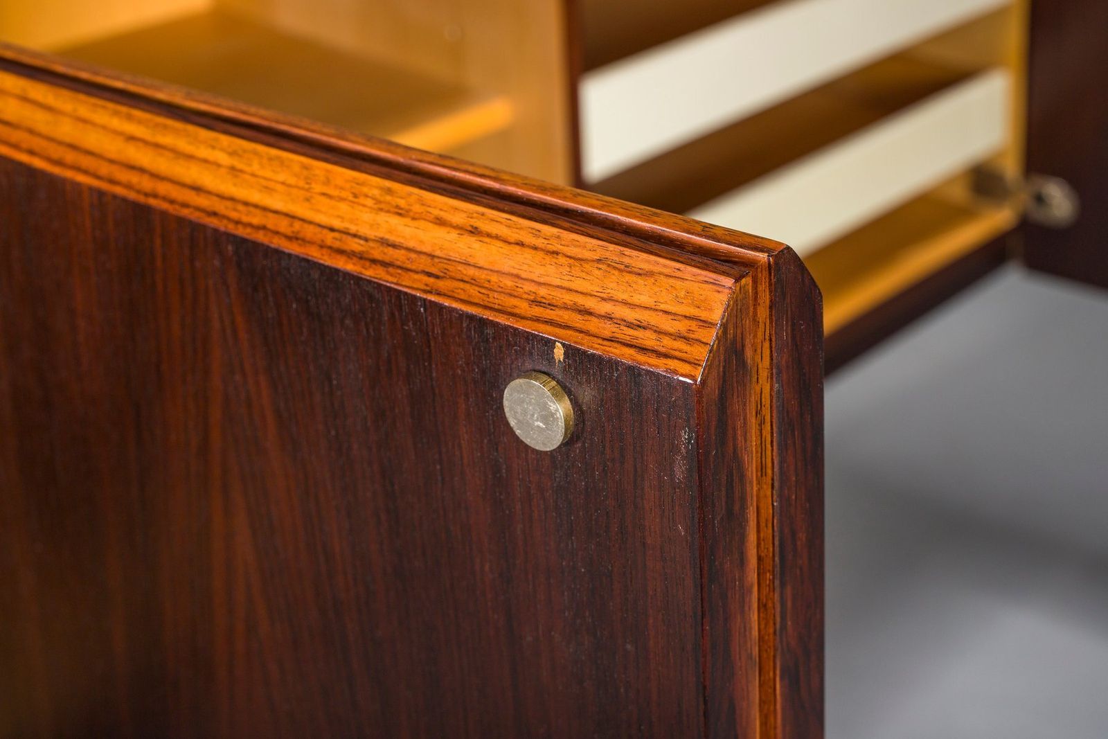 photo vinterior Glr 230 Rosewood Sideboard By Rudolf Bernd Glatzel, 1960s