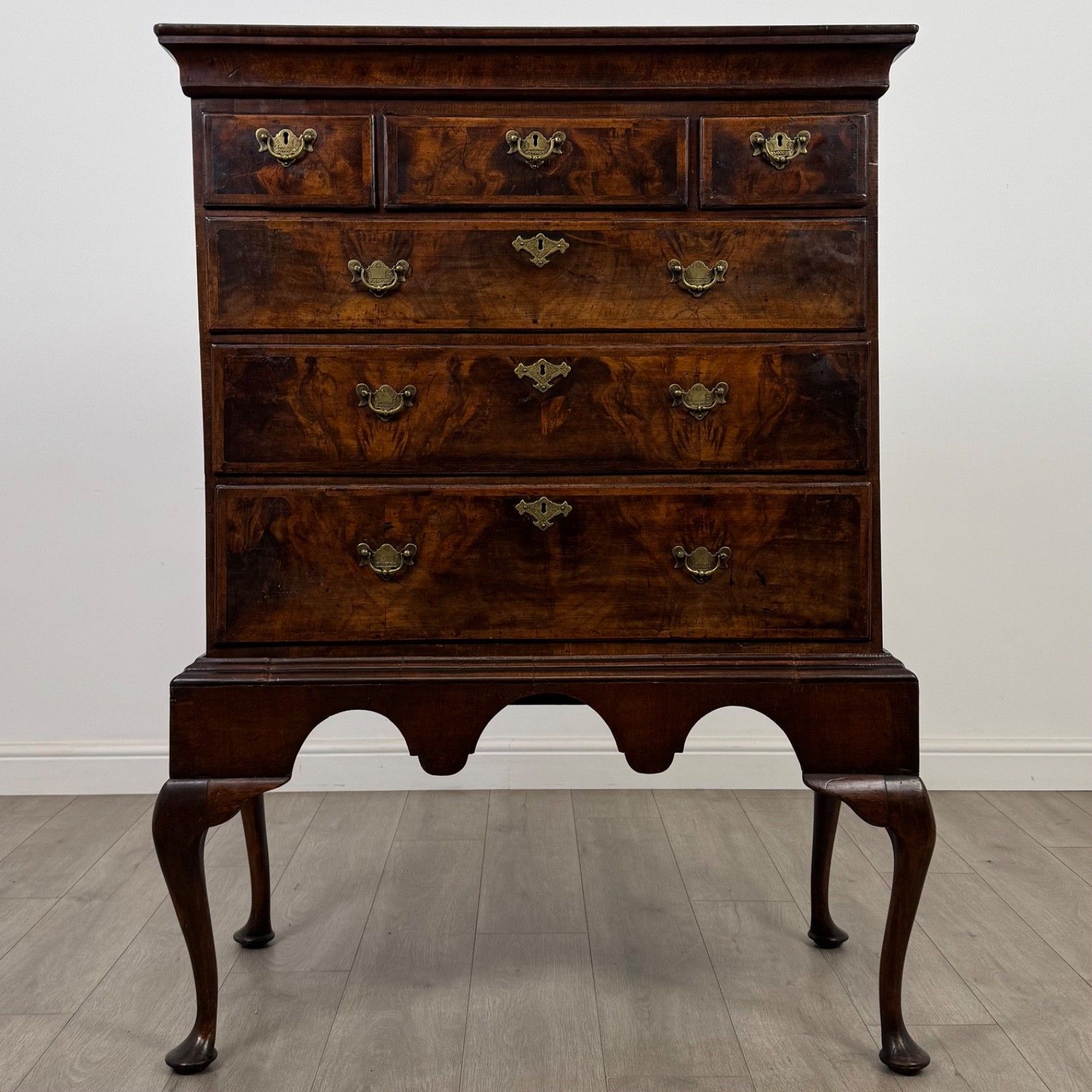 Antique 18th Century Georgian Chest Of Drawers In Walnut ( Af 5429 )