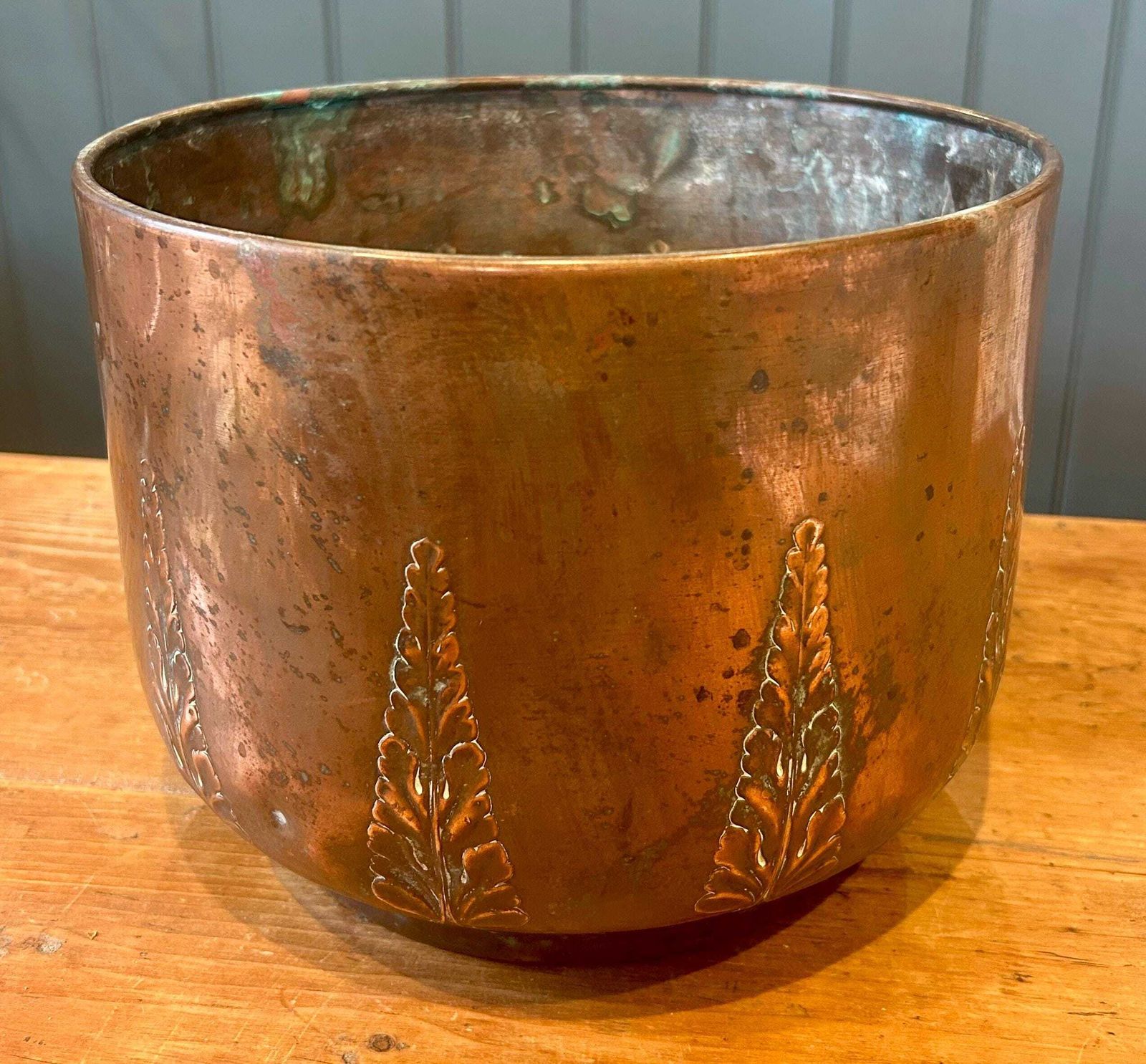 Joseph Sankey & Sons Arts And Crafts Antique Jardinière Planter Pot Plant Copper Box Antique Vintage Victorian Stand Holder Art Nouveau Vase photo furniture