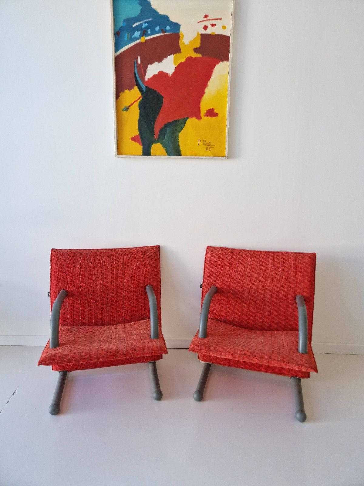 Pair Of Authentic Arflex Italy T Line Lounge Chairs Postmodern 1980s Interiors photo buy