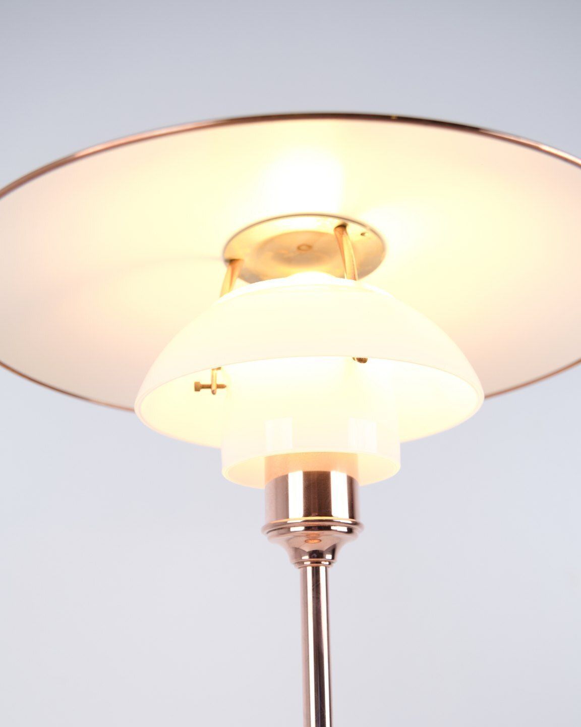 Poul Henningsen Table Lamp Model Ph 3½ 2½ Limited Edition In Copper For Louis Poulsen photo 2367.0